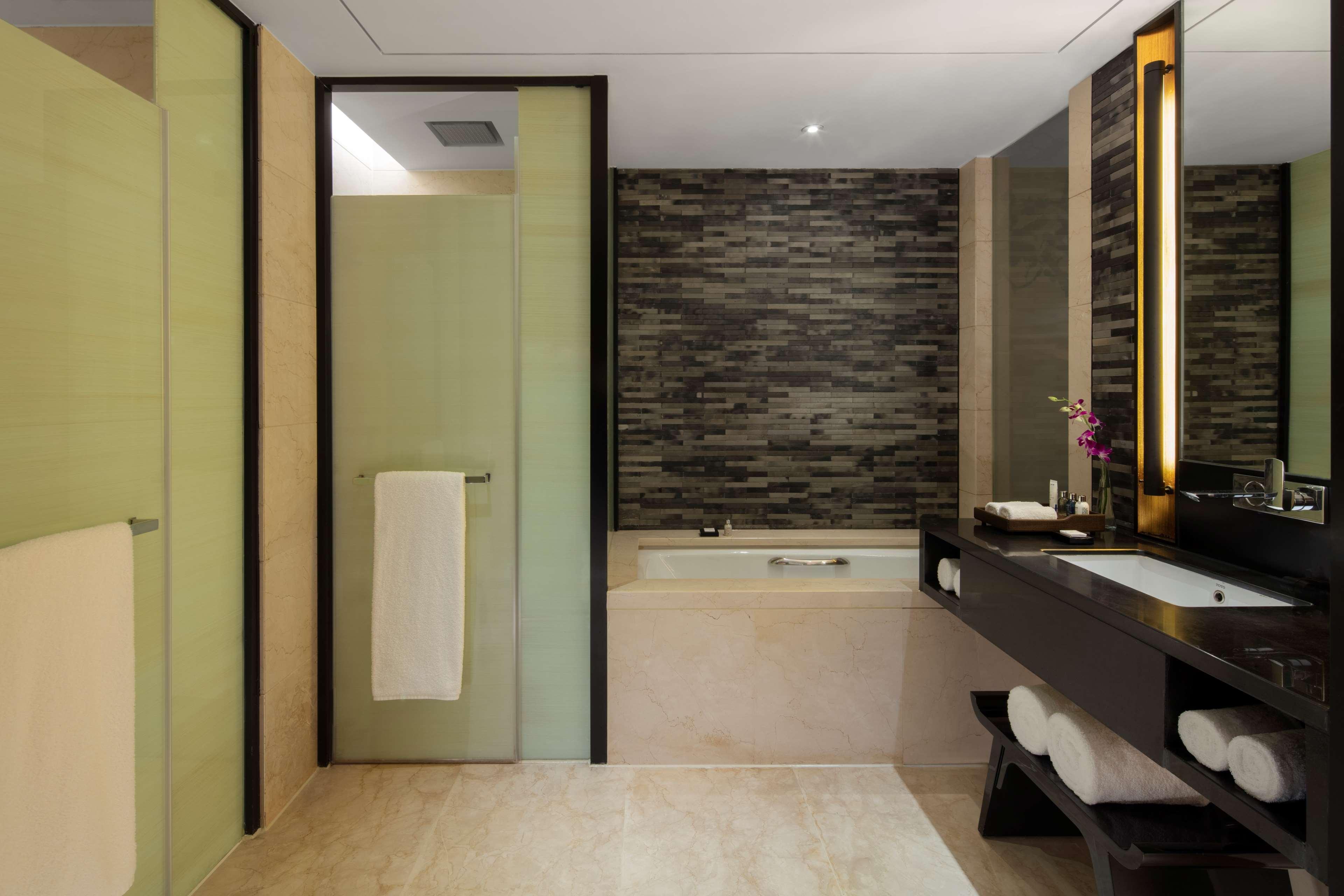 Chongqing Ronghui Grand Hotel Zewnętrze zdjęcie