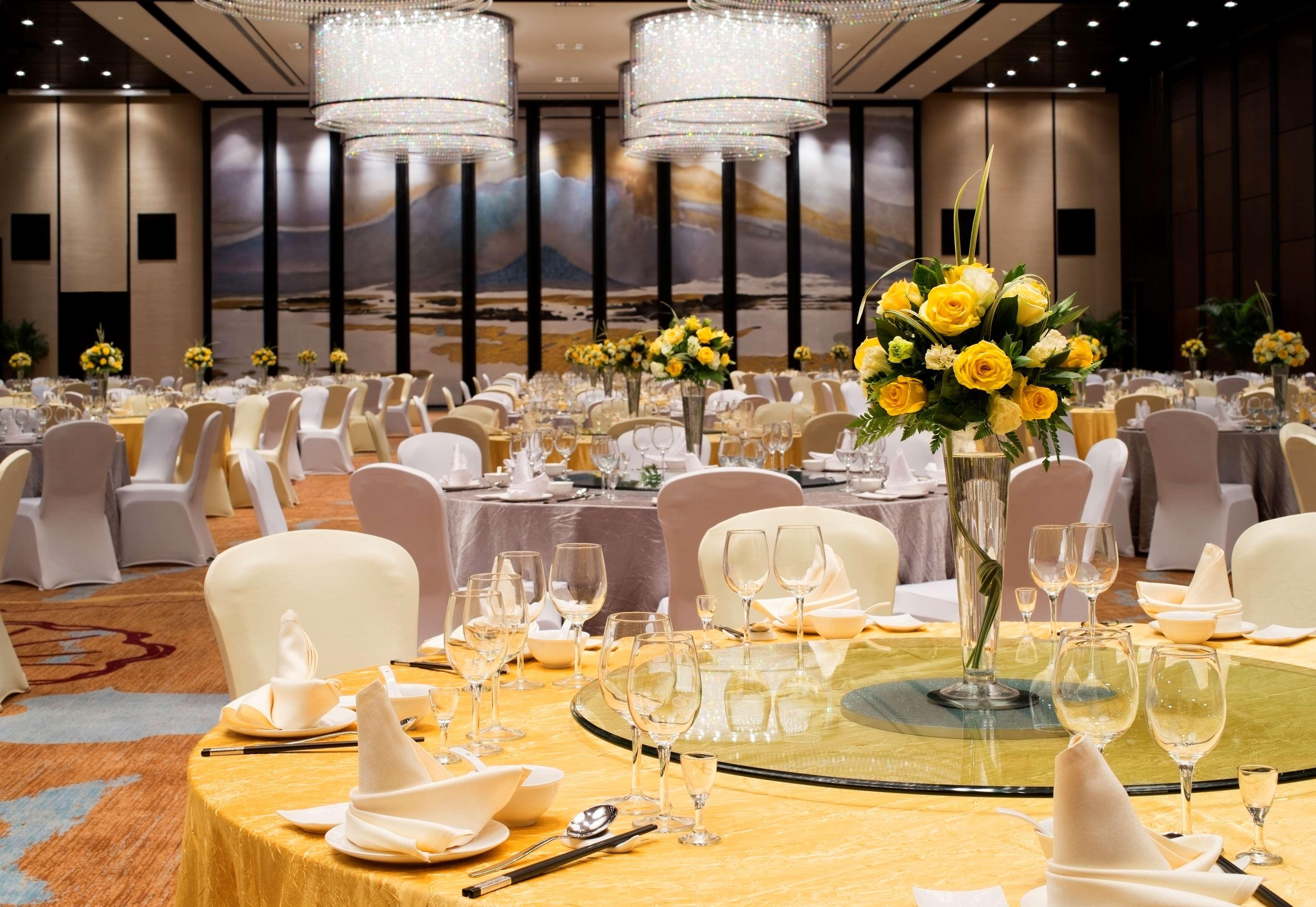 Chongqing Ronghui Grand Hotel Zewnętrze zdjęcie