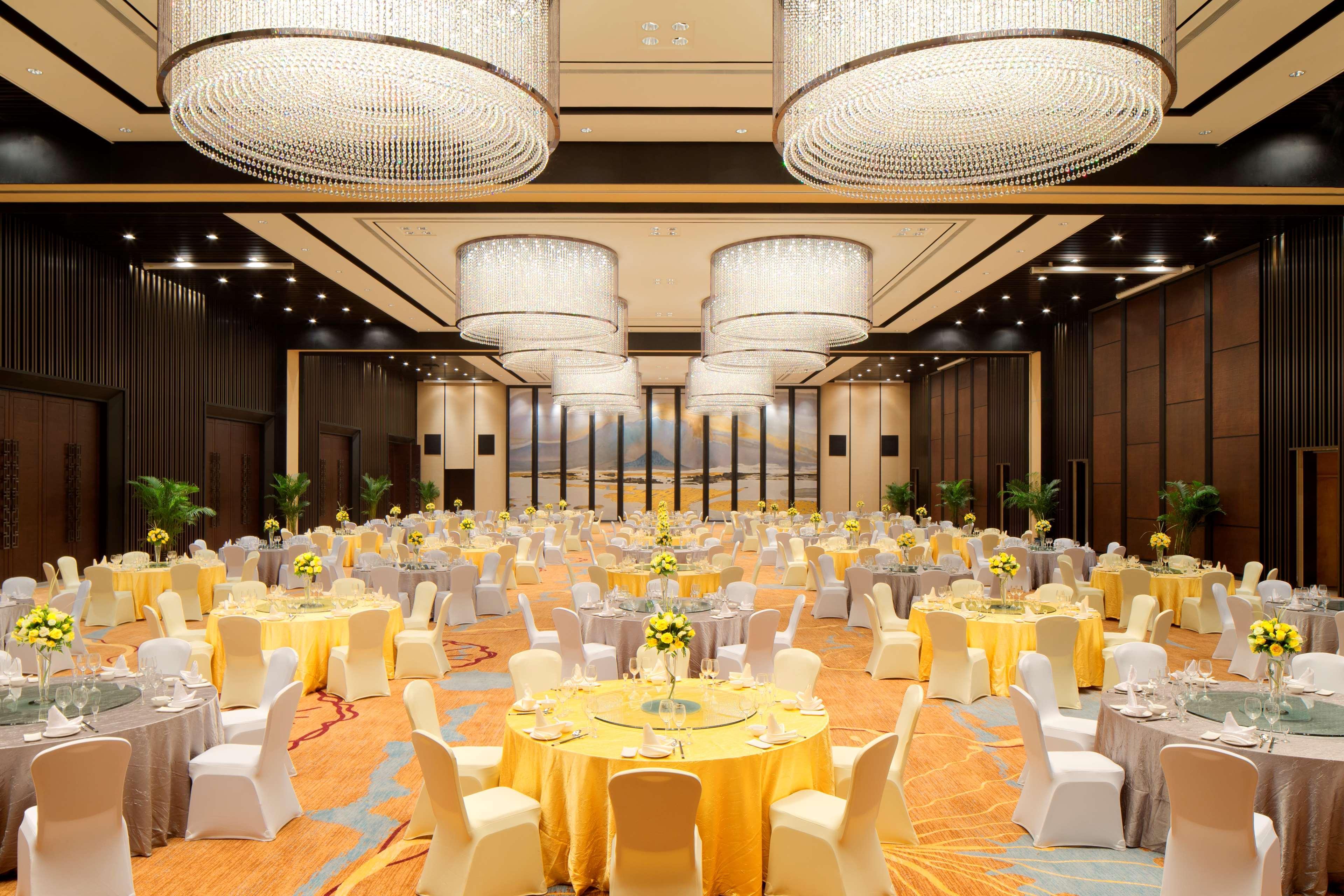 Chongqing Ronghui Grand Hotel Zewnętrze zdjęcie
